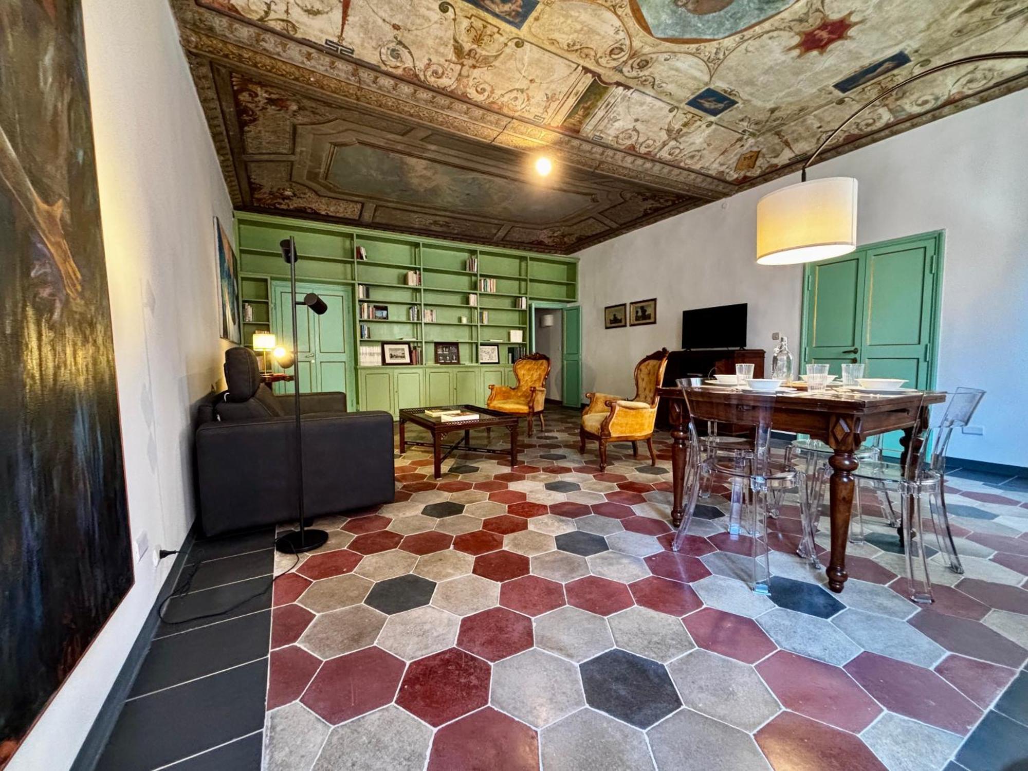 Atelier Ed Affreschi A Campo De Fiori * Rome